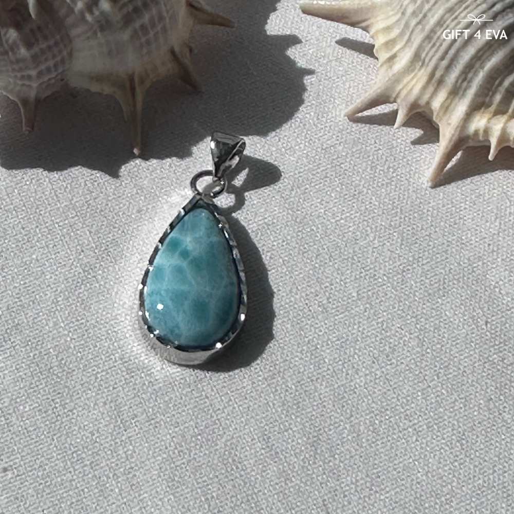 Lola Larimar 925 Silver Pendant