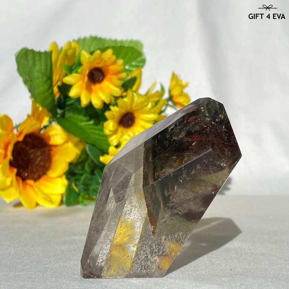 Garden Quartz Chlorite Phantom Mountain Free Form 117G