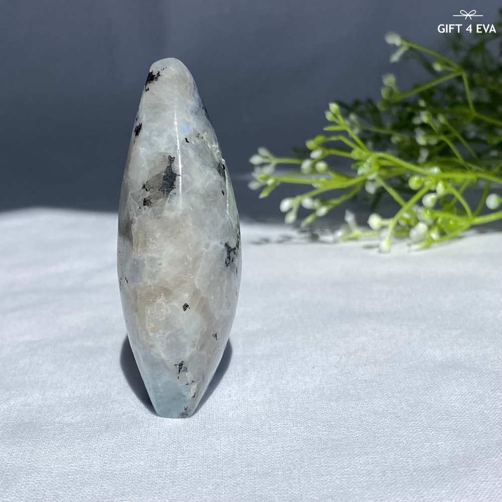 Moonstone Free Form