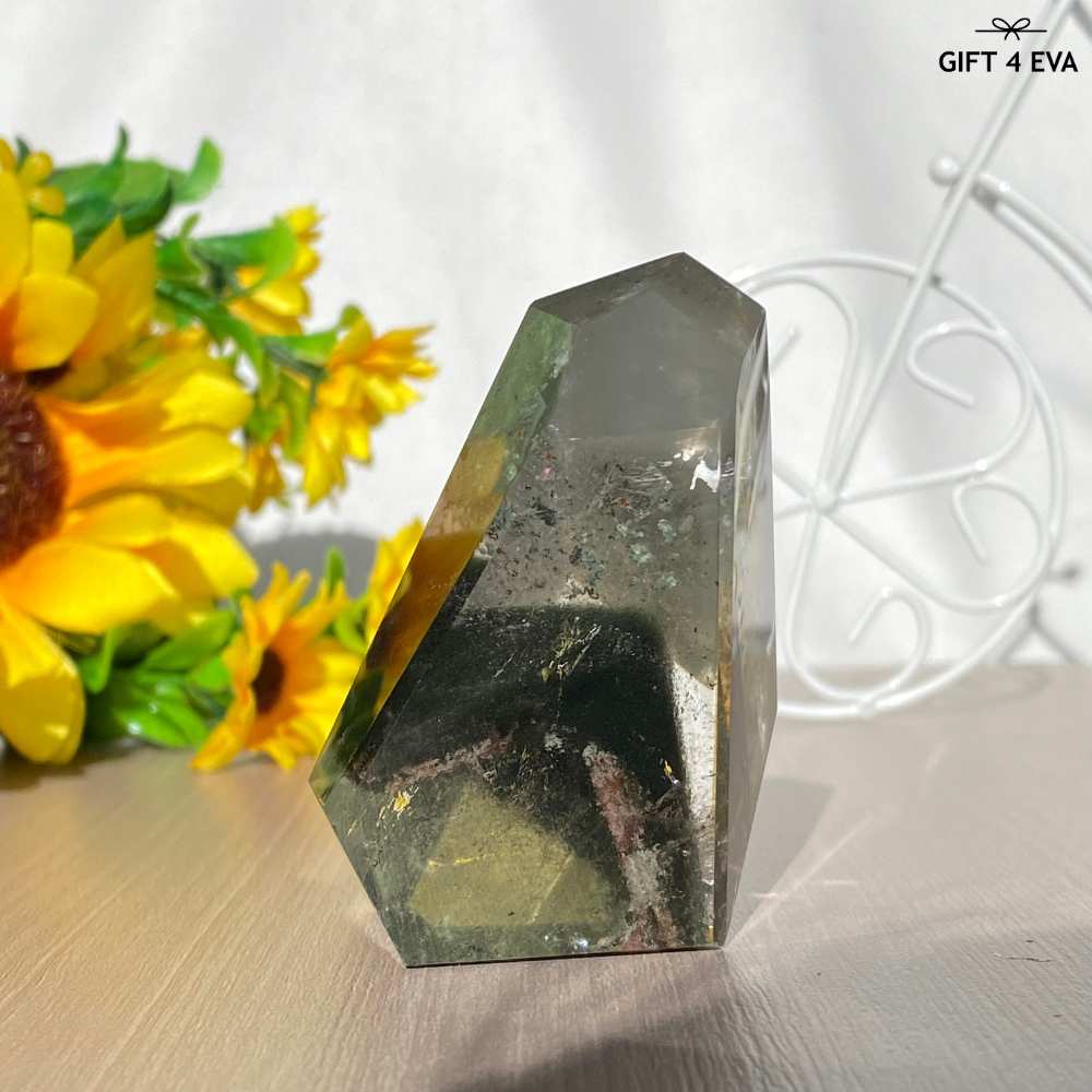 Garden Quartz Chlorite Phantom Mountain Free Form 155G