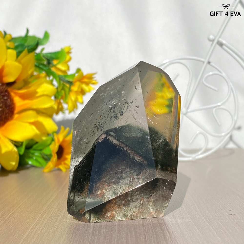 Garden Quartz Chlorite Phantom Mountain Free Form 155G