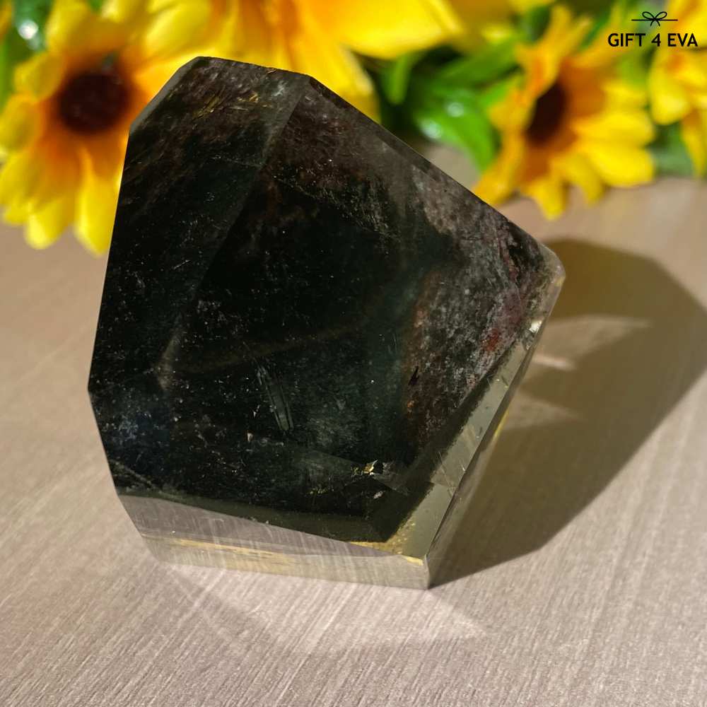 Garden Quartz Chlorite Phantom Mountain Free Form 155G