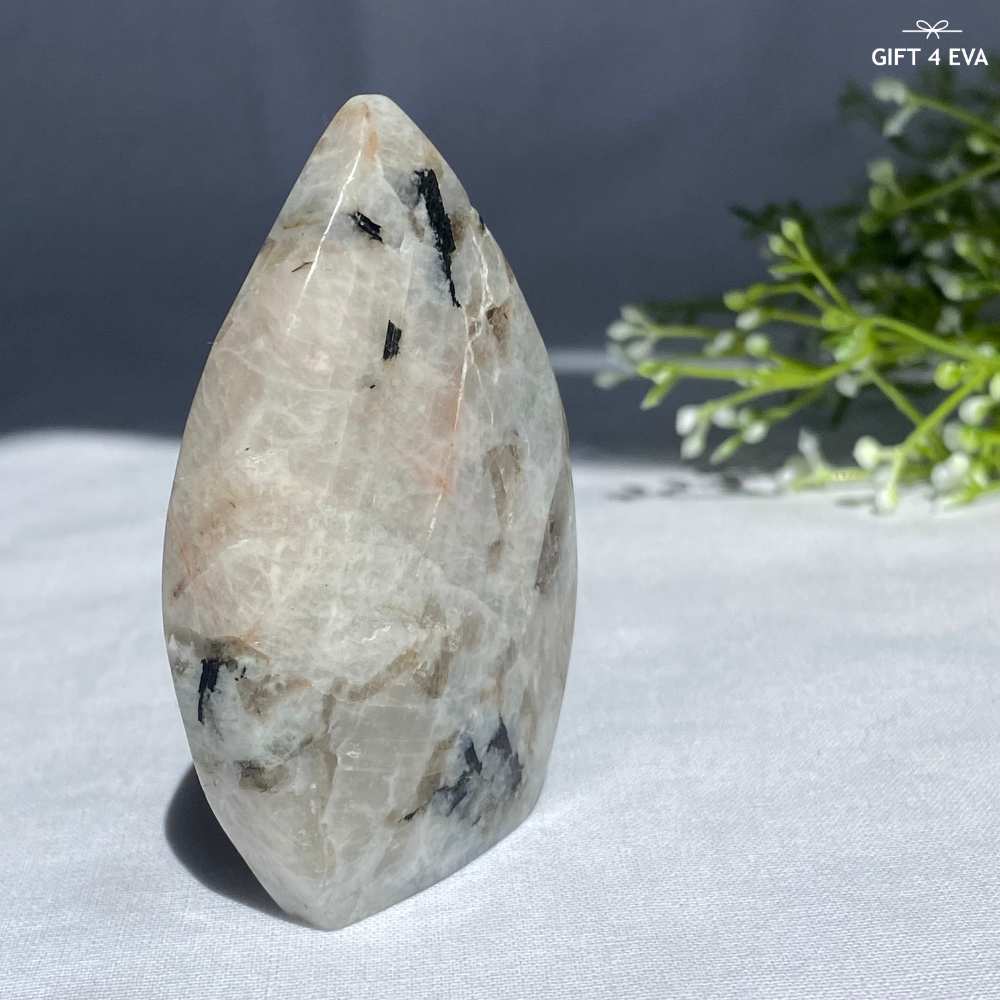 Moonstone Free Form