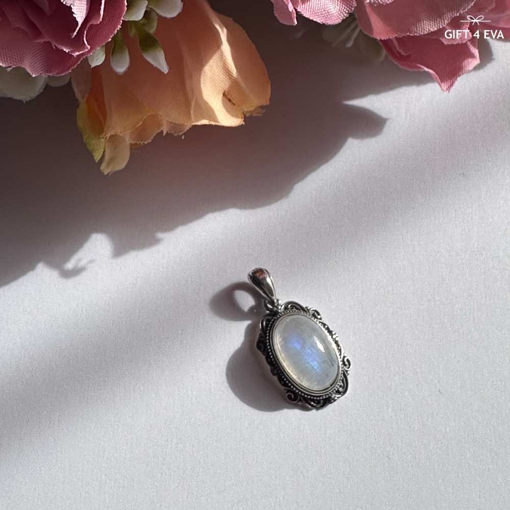 Imogen Moonstone 925 Silver Pendant