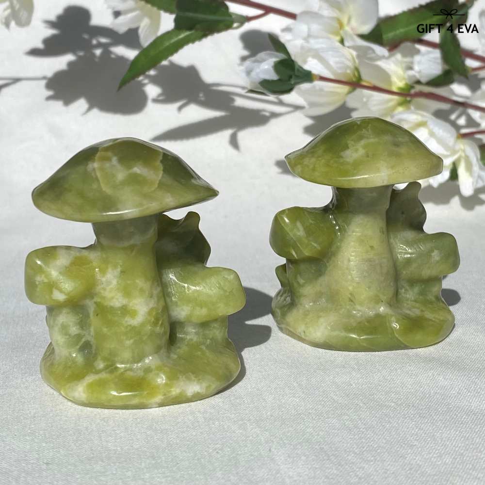 Green Jade Snail & Mushroom