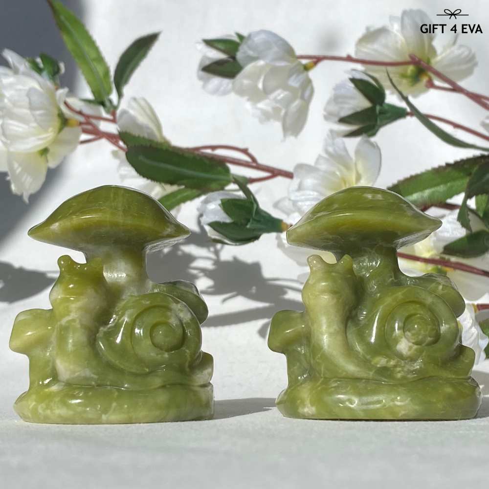 Green Jade Snail & Mushroom