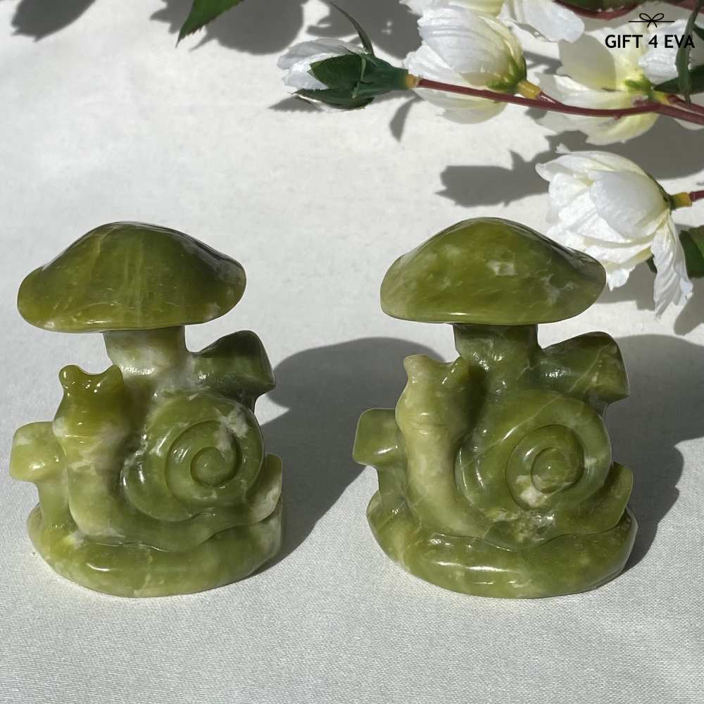 Green Jade Snail & Mushroom