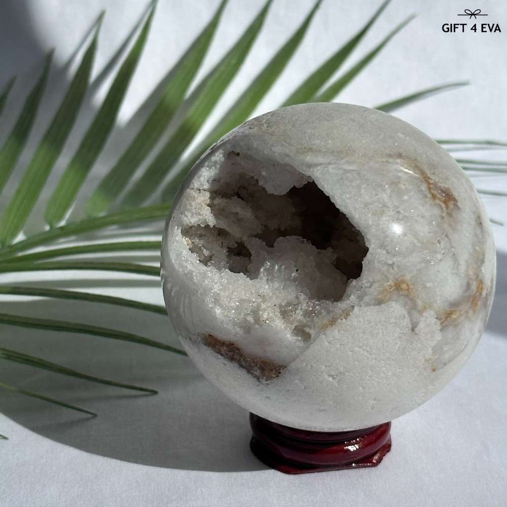 Druzy Quartz Sphere 76MM