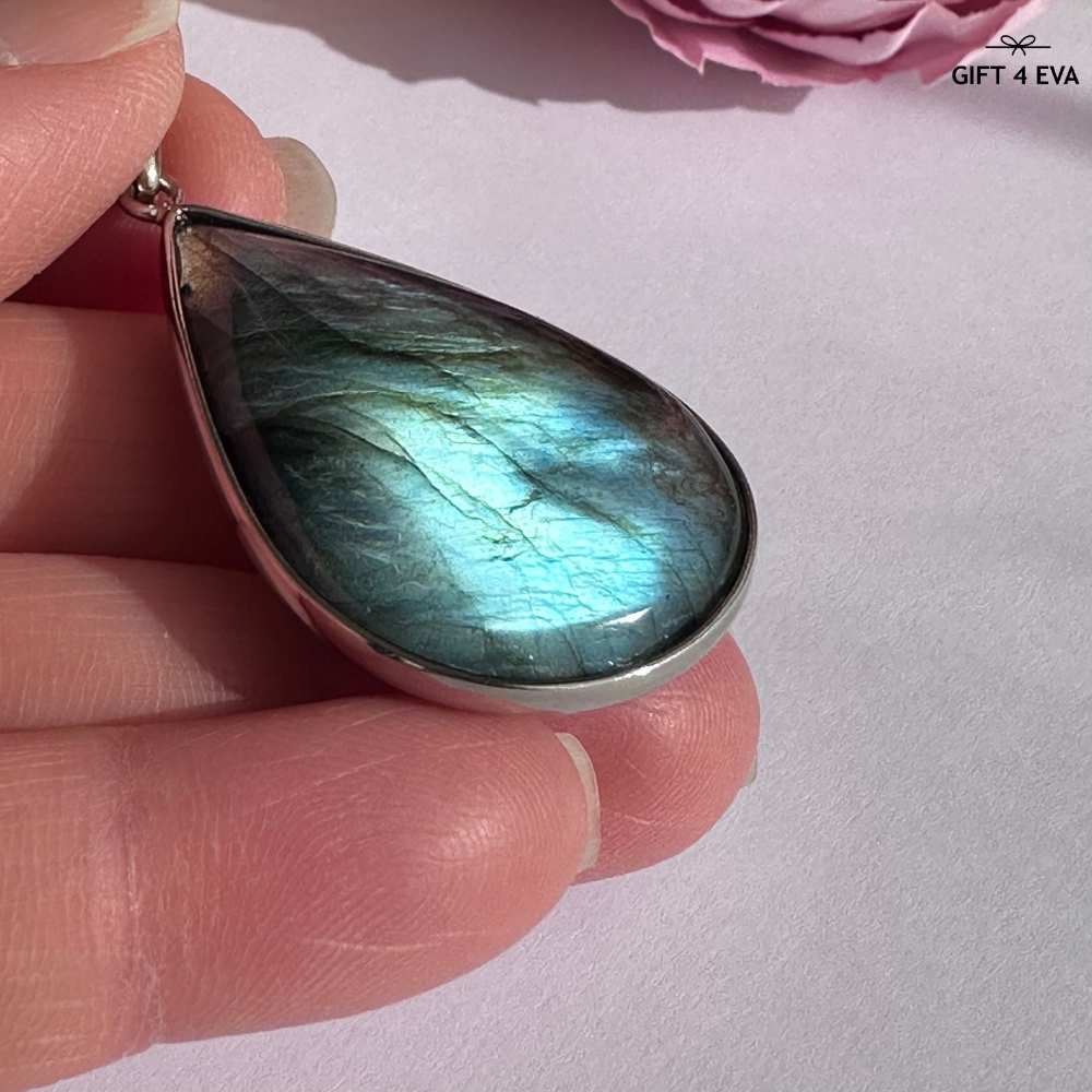 Sharon Labradorite 925 Silver Pendant