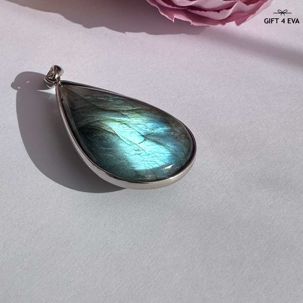 Sharon Labradorite 925 Silver Pendant