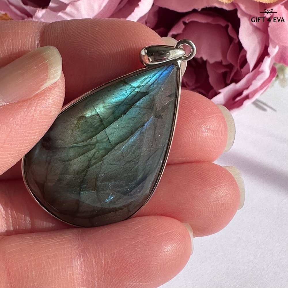 Sharon Labradorite 925 Silver Pendant