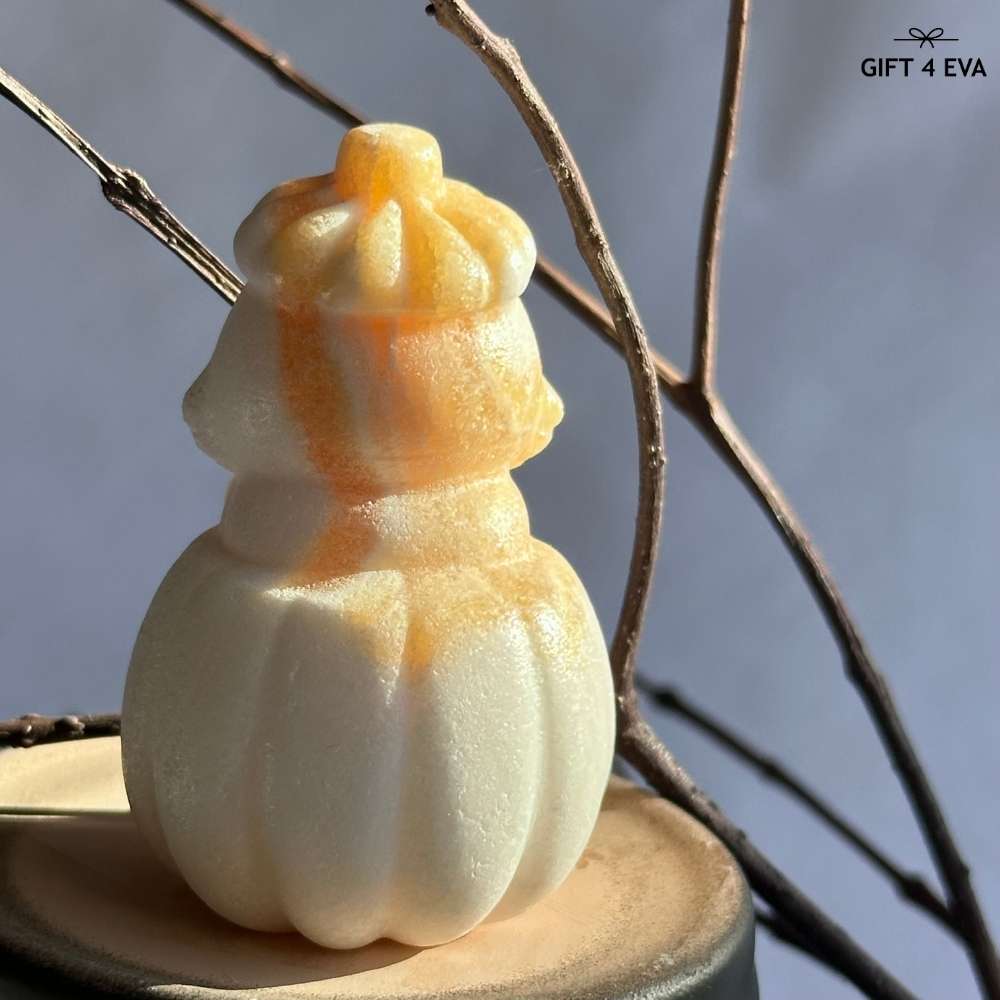 Calcite Pumpkin Ghost