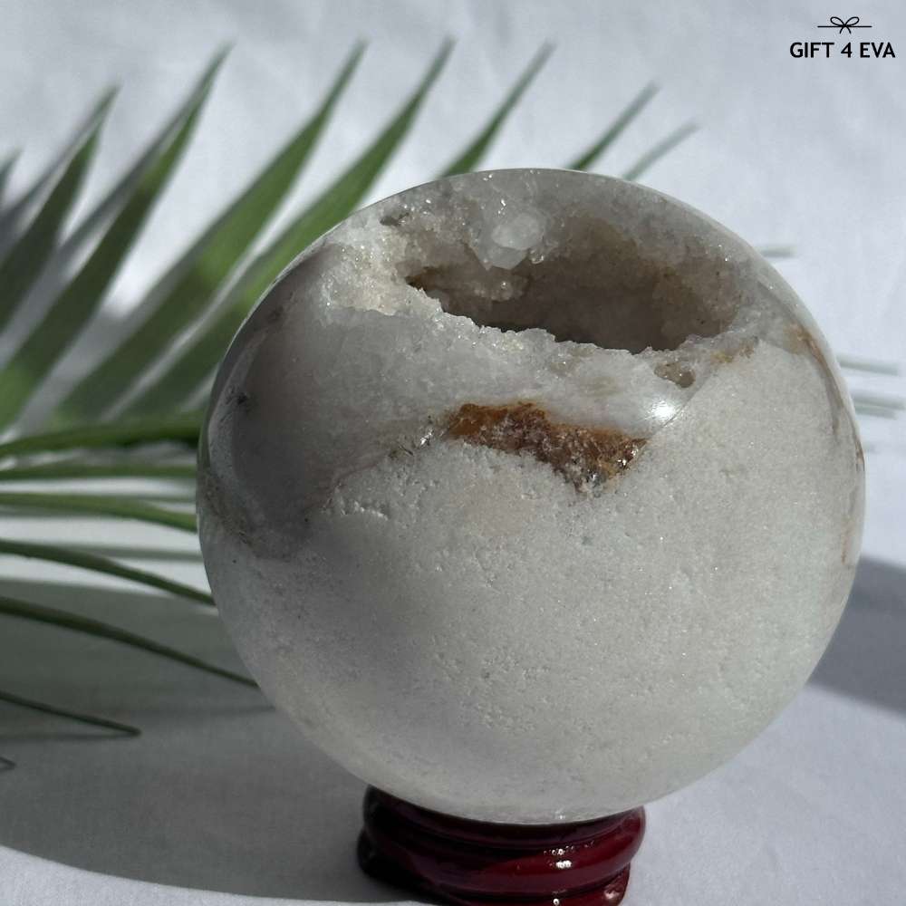 Druzy Quartz Sphere 76MM