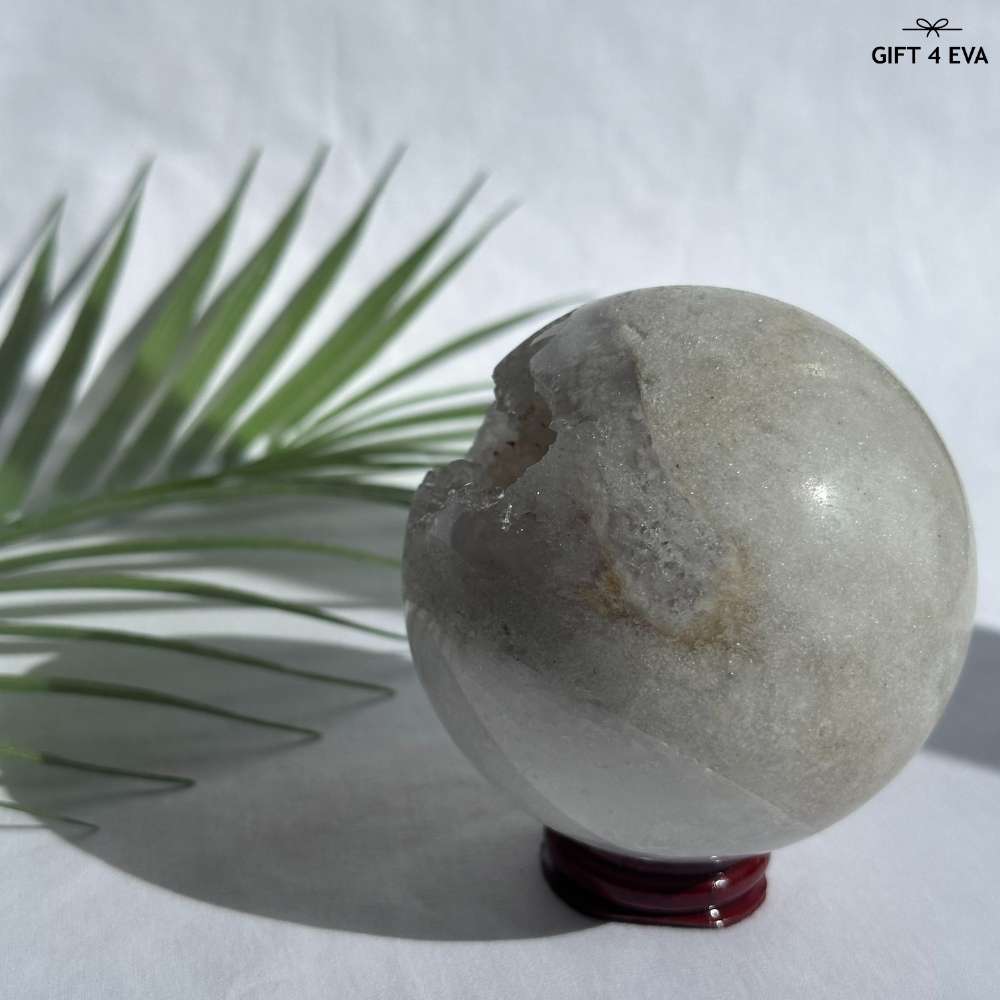 Druzy Quartz Sphere 81MM