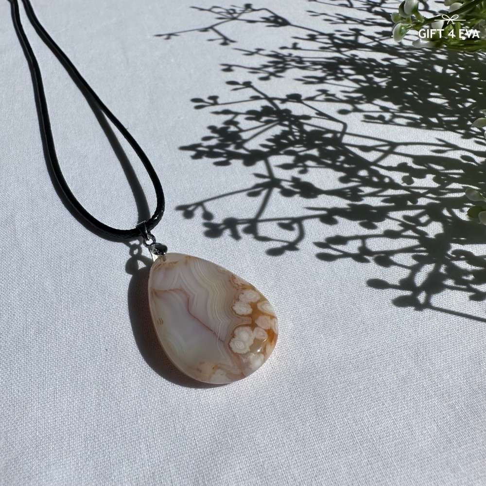 Flower Agate Pendant Necklace