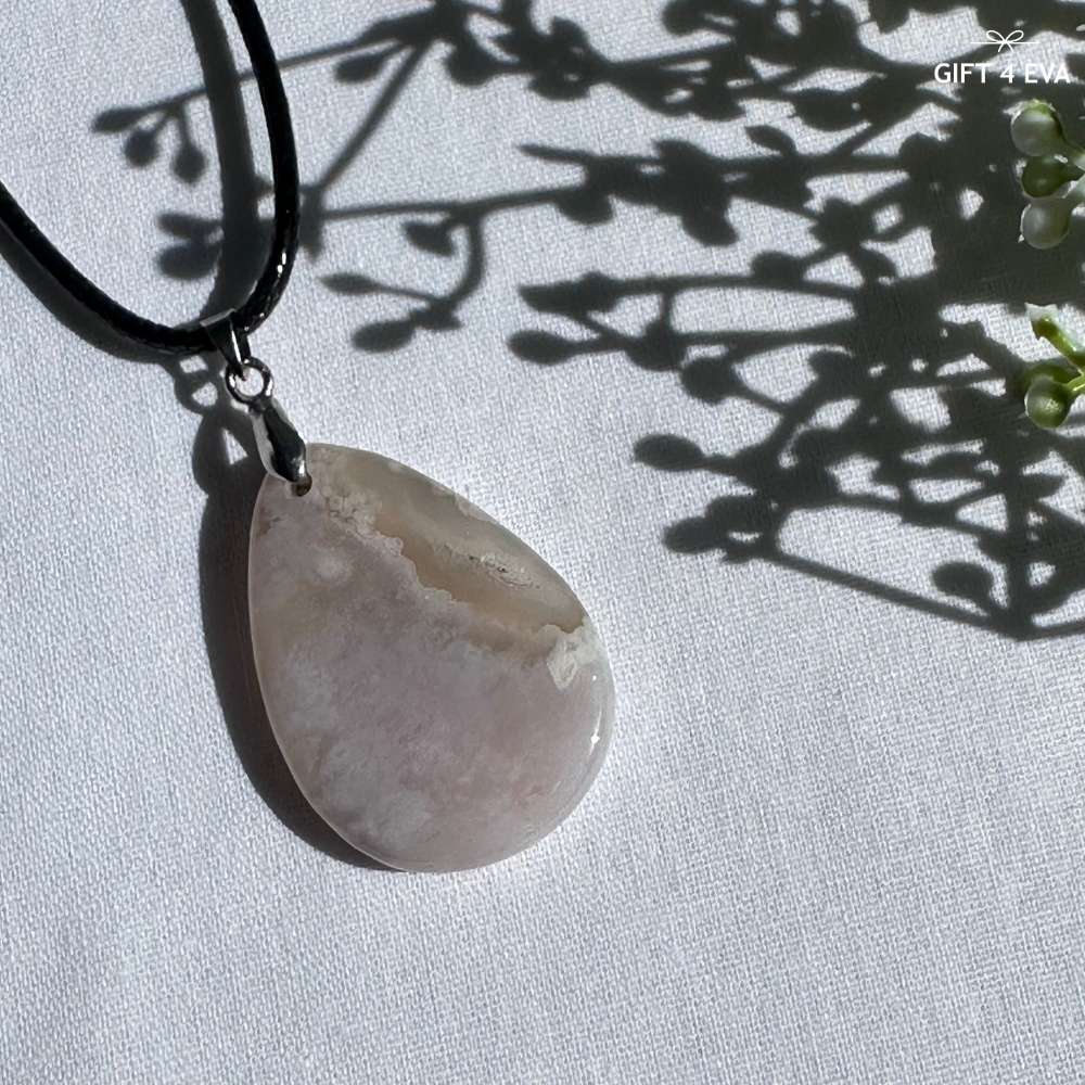 Flower Agate Pendant Necklace