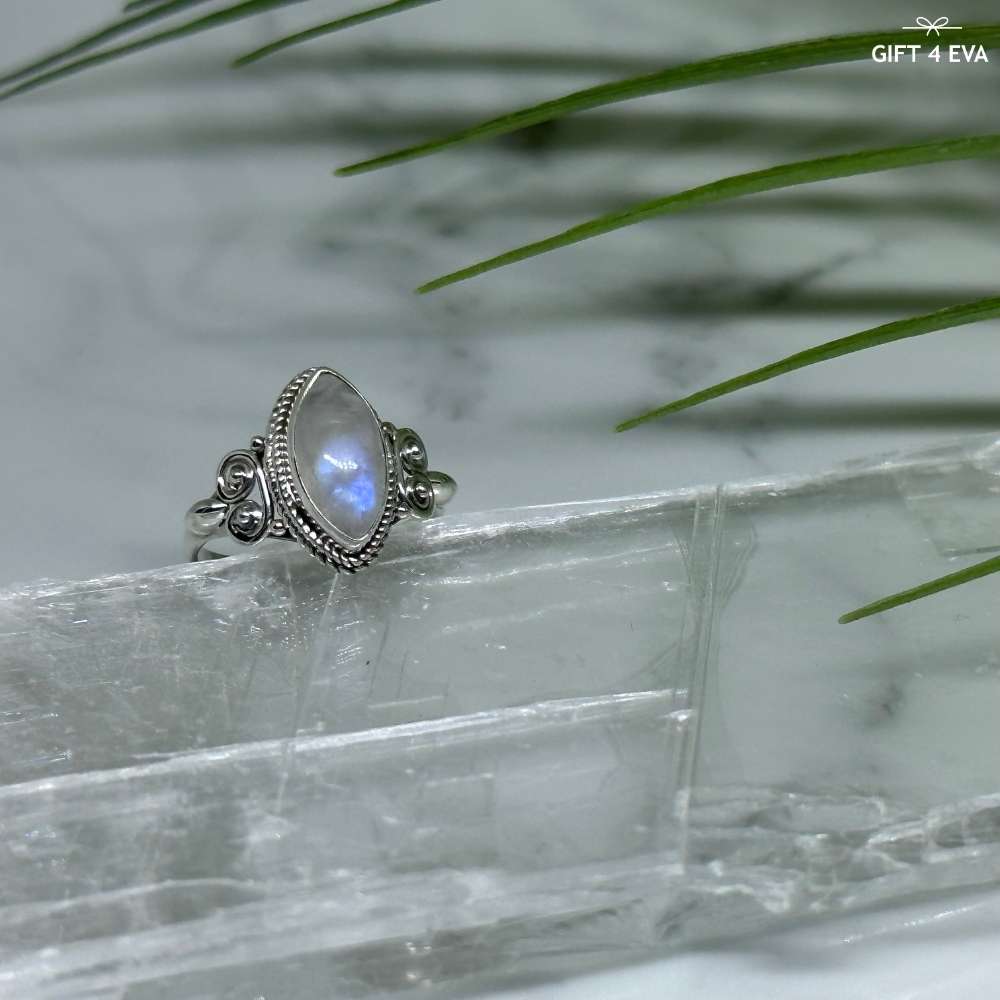 Moonstone 925 Silver Ring - Size6