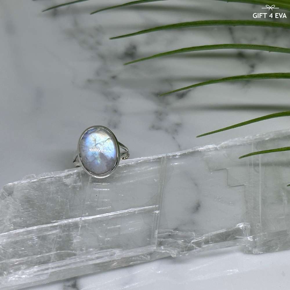 Moonstone 925 Silver Ring - Size7.5