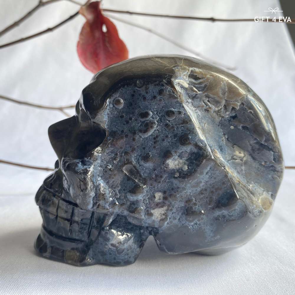 Volcanic Agate Skull